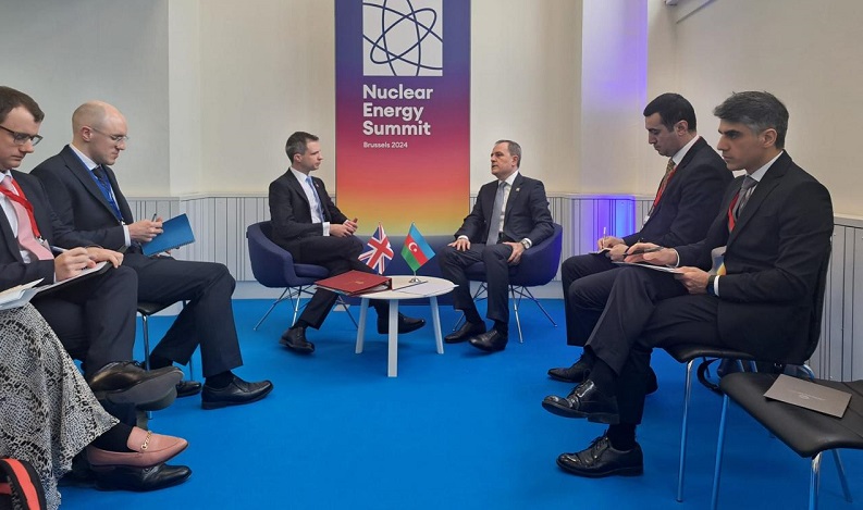 Azerbaijan, UK mull various aspects of energy cooperation