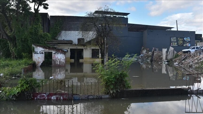 Floods, landslides kill at least 27 people in Brazil