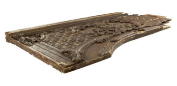 Controversial Titanic floating door prop sells for $718,750