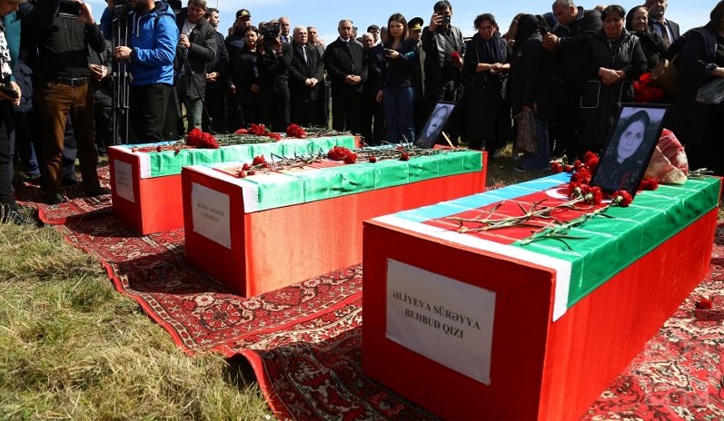 Azerbaijan holds farewell ceremony for seven victims of Khojaly genocide