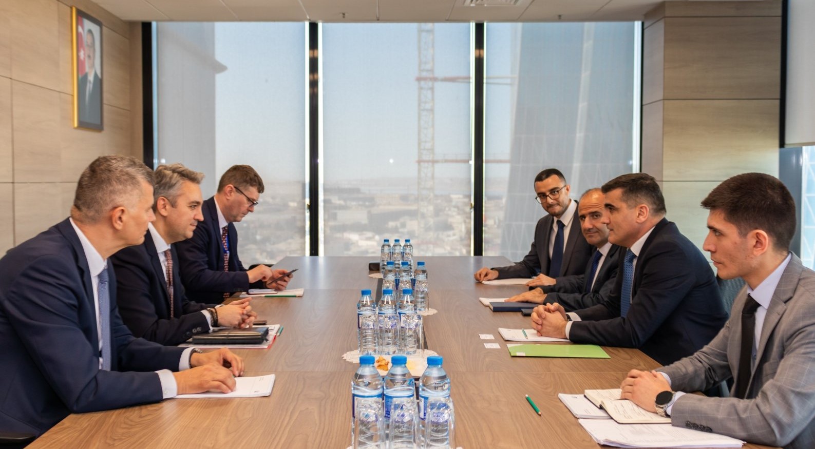 Azerbaijani, Romanian energy regulatory agencies mull expansion of relations