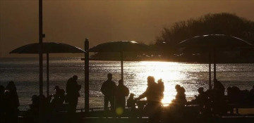 Last month was warmest March on record: EU