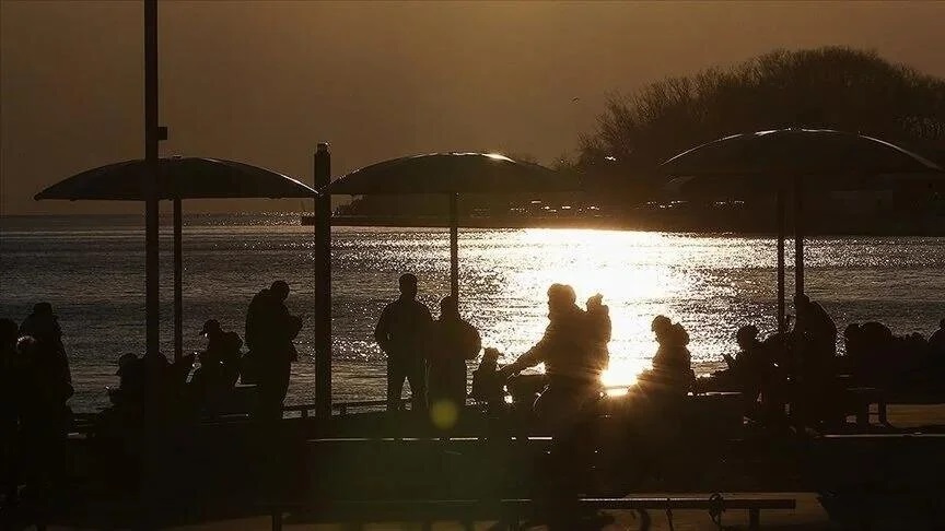 Last month was warmest March on record: EU