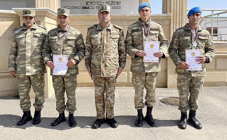 Azerbaijan Land Forces hold paramilitary cross championship