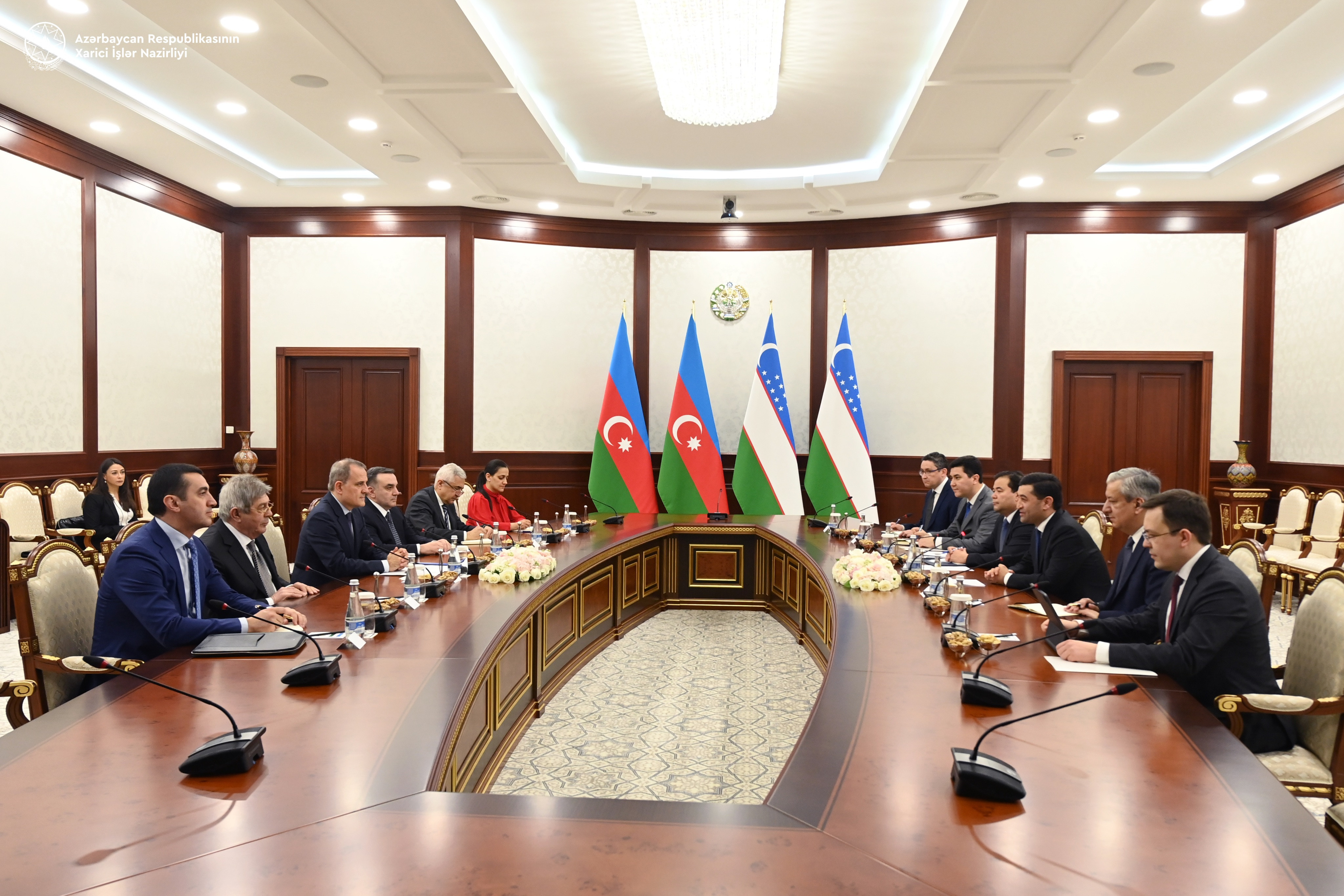 Azerbaijani FM discusses current situation in region with his Uzbek counterpart