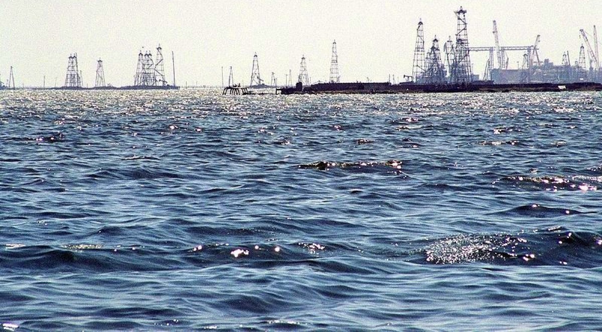 Azerbaijan to create artificial land plots in Caspian Sea for construction