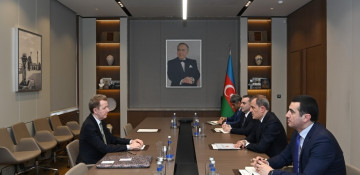 Azerbaijani FM informs Algerian ambassador about current situation in the region