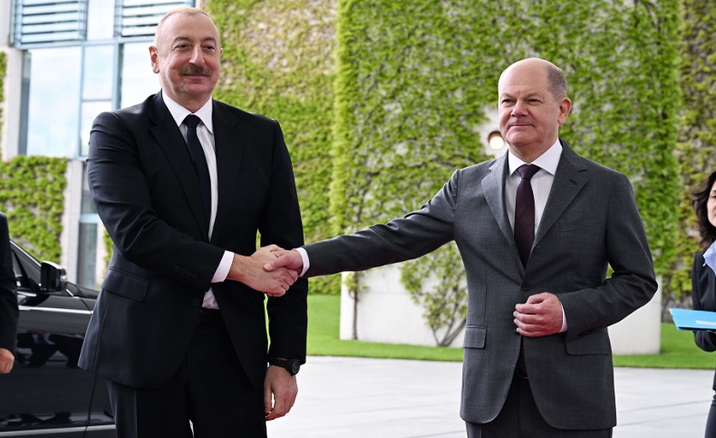 President Ilham Aliyev holds one-on-one meeting with German Chancellor Olaf Scholz in Berlin 