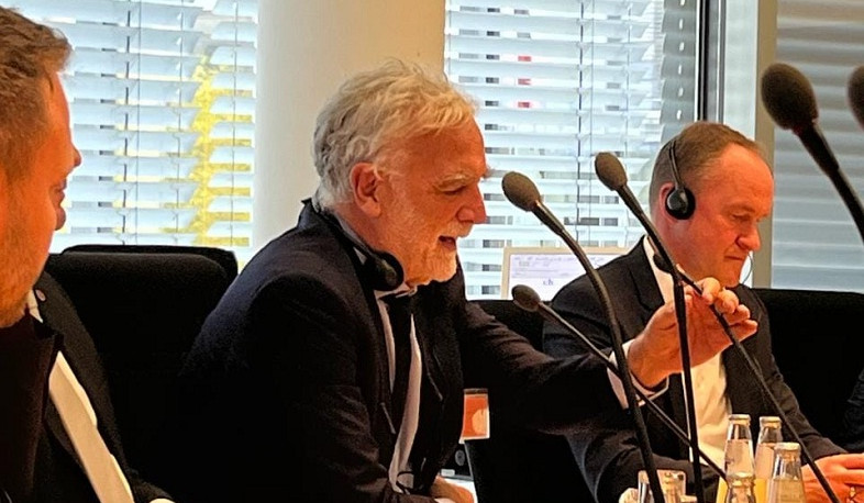 Corrupt official Ocampo again raises hopes for Armenians – ANALYSIS 