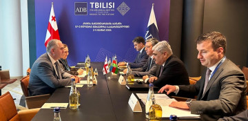 Azerbaijan’s finance minister holds several meetings in Tbilisi